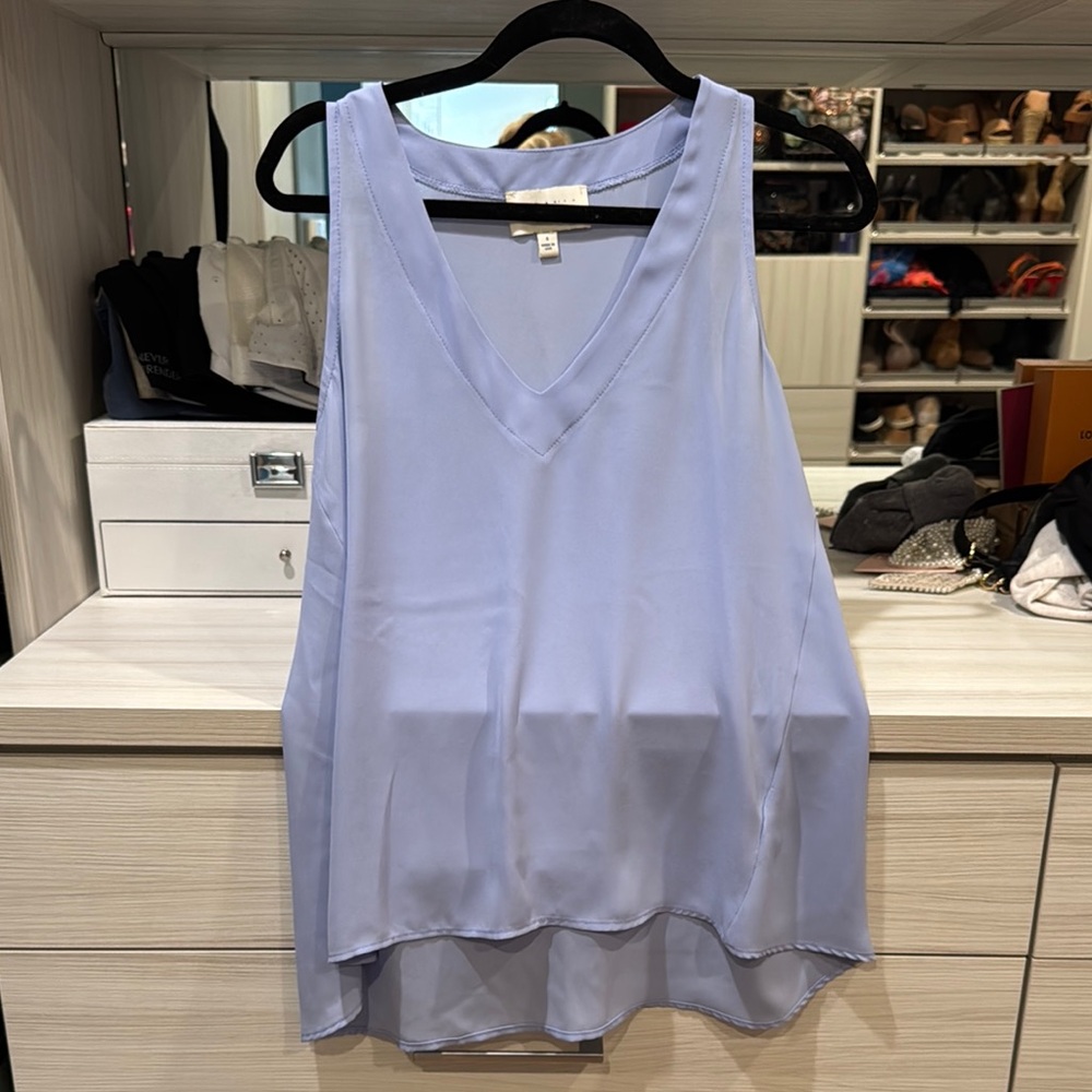 Elegant Lavender Sleeveless Top